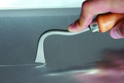 Les outils indispensables du zingueur.