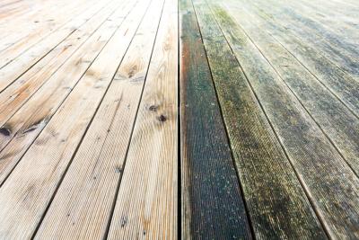 Comment enlever le dépôt vert sur le bois ?