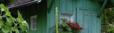 Installer une gouttière pour un abri de jardin
